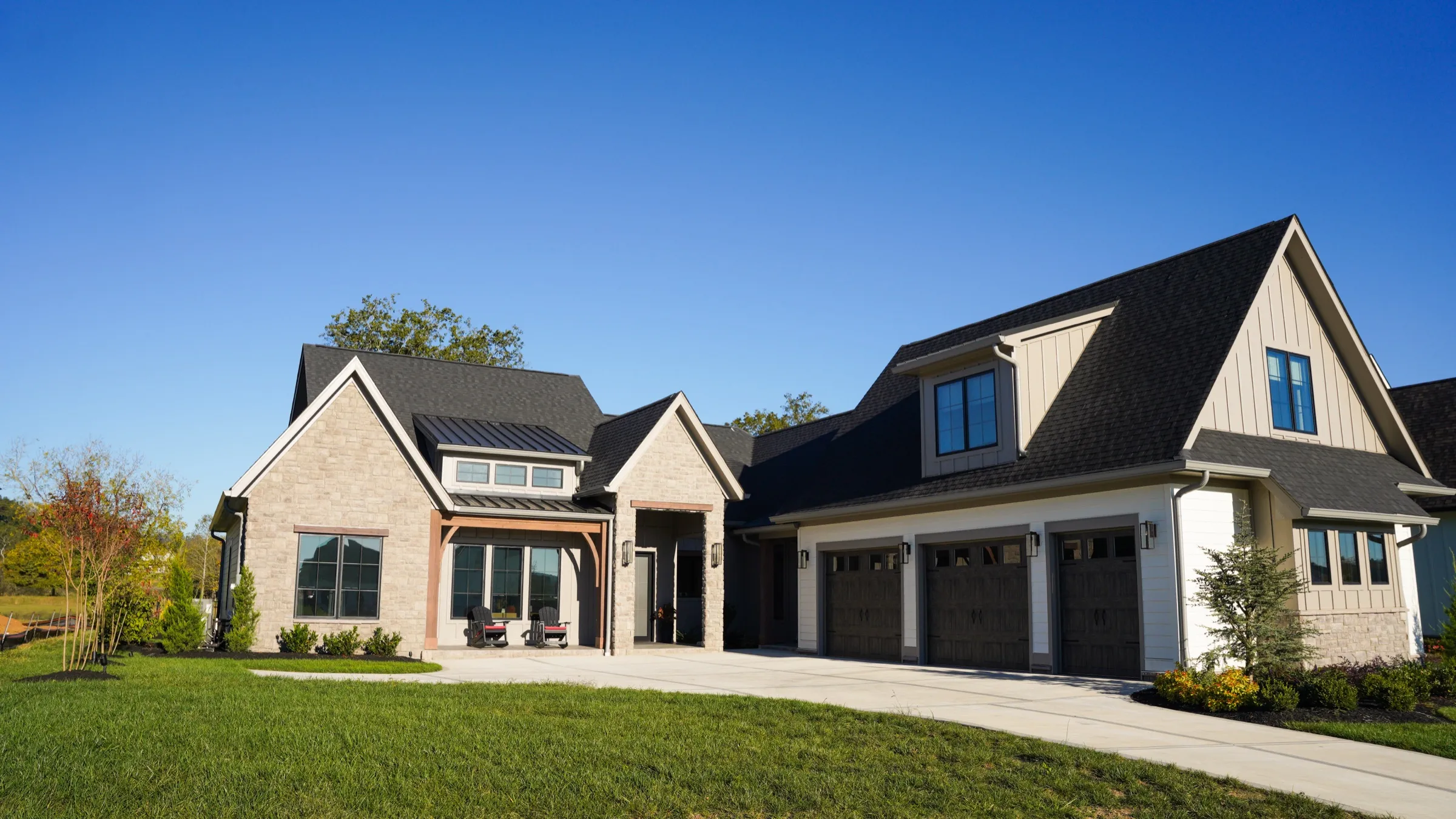 The Fairway Residence, front elevation
