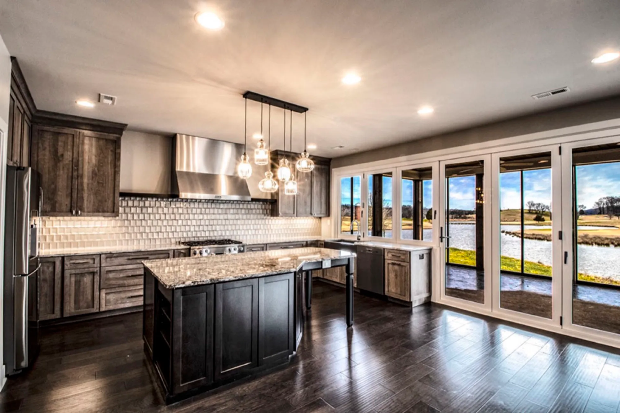 How Custom Home Builders Work With Construction Lenders